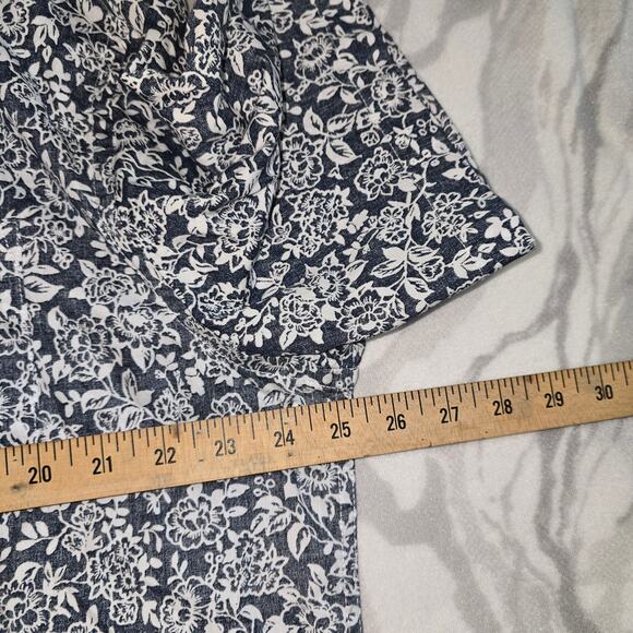 St. John's Bay Mens Blue/White Short Sleeve Button Up Size XL - Picture 7 of 9